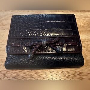 Brighton Vintage Leather Two-Tone Black Brown Bifold Wallet